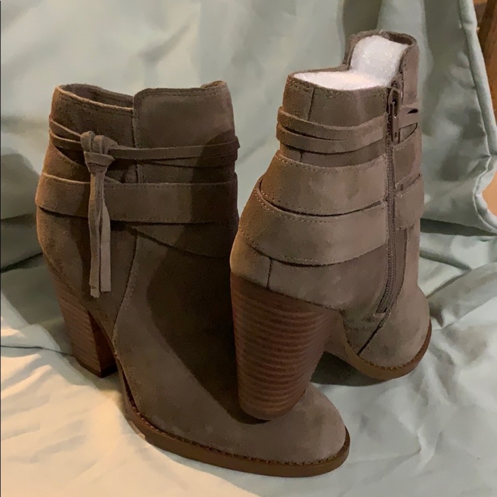 Sole Society Tan Booties